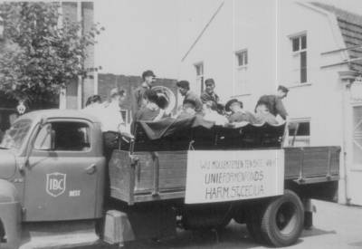 1957 Booerenkapel Voor Uniformenfonds